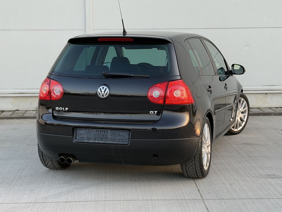 Vand/schimb VW Golf Gt - adus din Germania