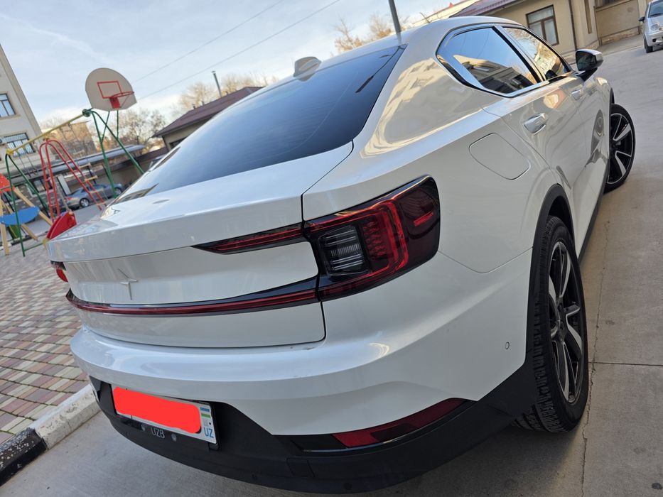 Volvo Polestar-2 СРОЧНО продаётся.
