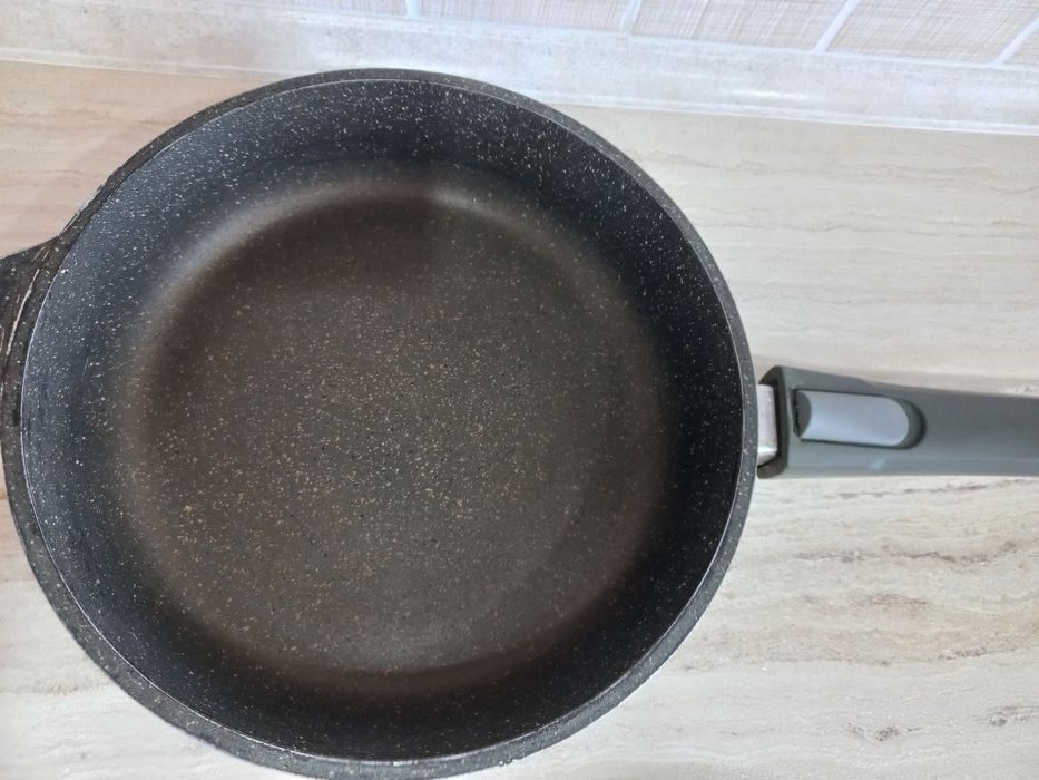 Кастрюли 3, 4 литра