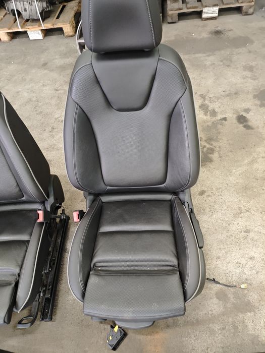 Кожен салон/Седалки за Opel Astra K комби