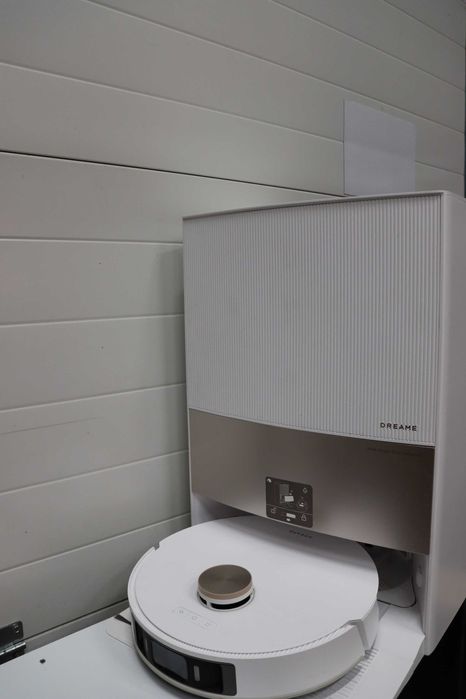 Прахосмукачка робот Dreame L20 Ultra COMPLETE RLX41CE-1, до 180 минути