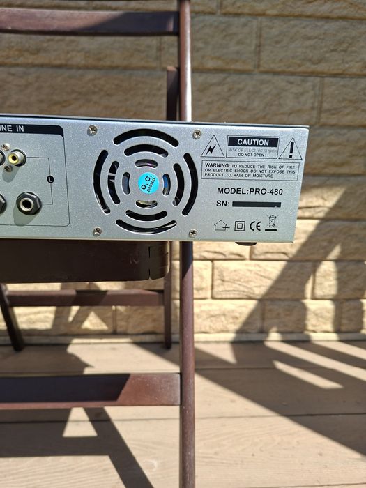 Skytec Pro480 2×240W професионален усилвател