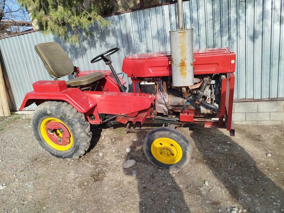 Мини трактор   соқасымен