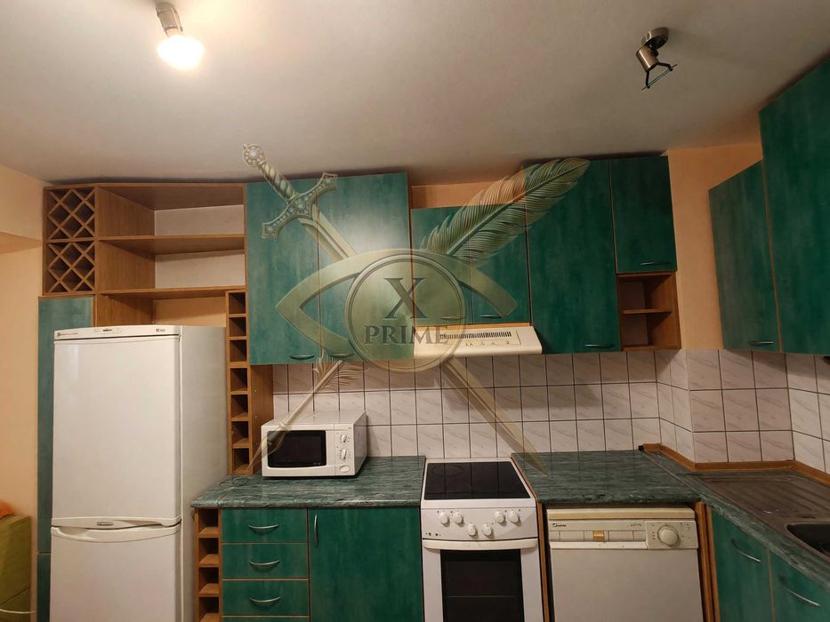 Тристаен  апартамент в Трошево! 21948632