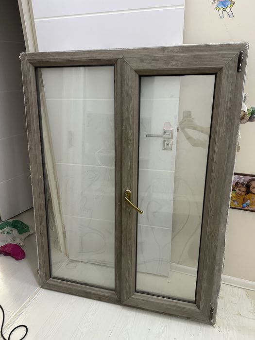 Окно пластиковое