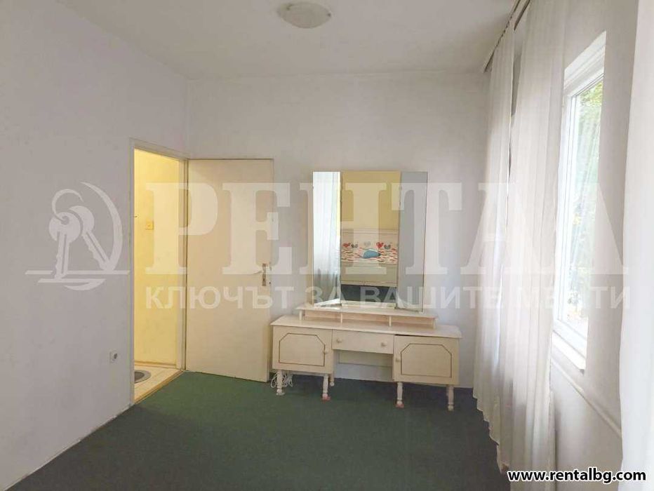 Дава се под наем Тристаен апартамент в Пловдив, Център - 86 кв.м за 408 € - Снимка #6