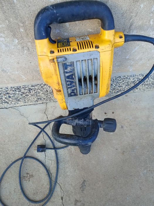 Къртачи Девалт и Макита