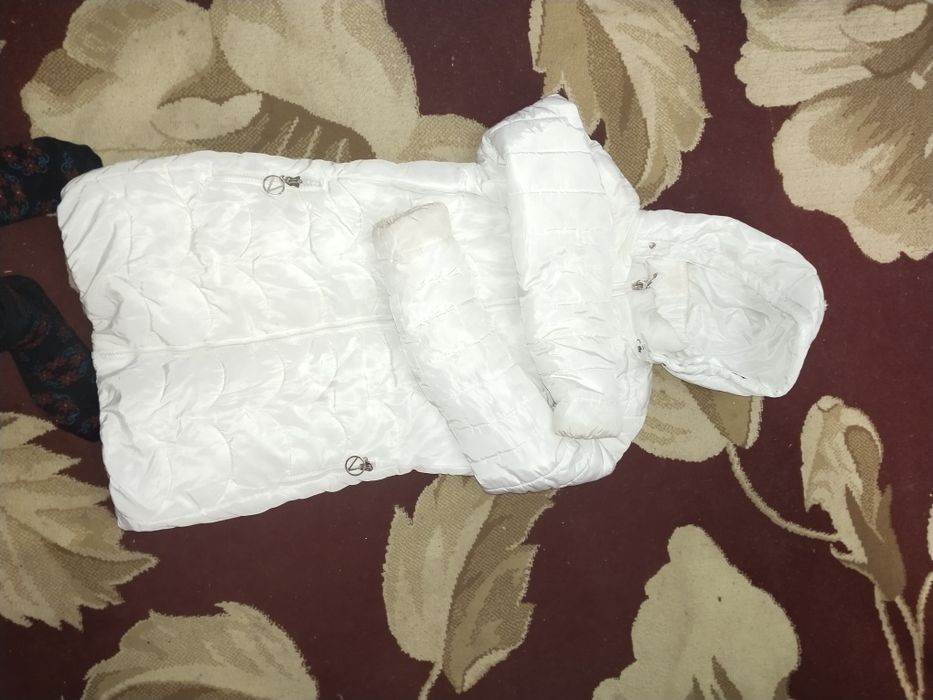 8 видов куртки зимние по 100.000 сум