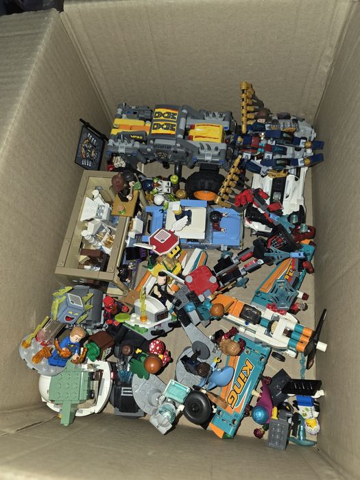 Seturi LEGO Botoșani