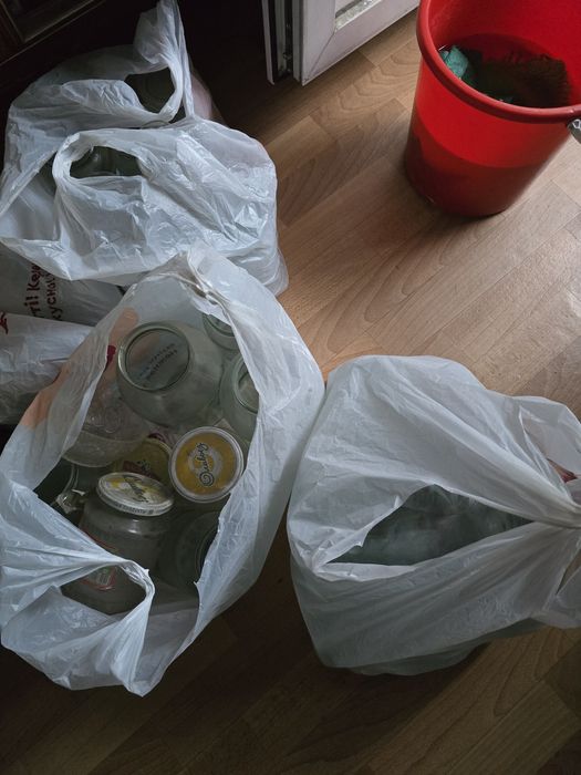Продам банки 3 пакета