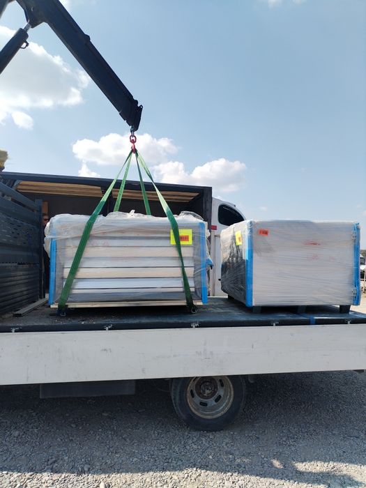Transport camion 3,5 t + macara 2,2 t