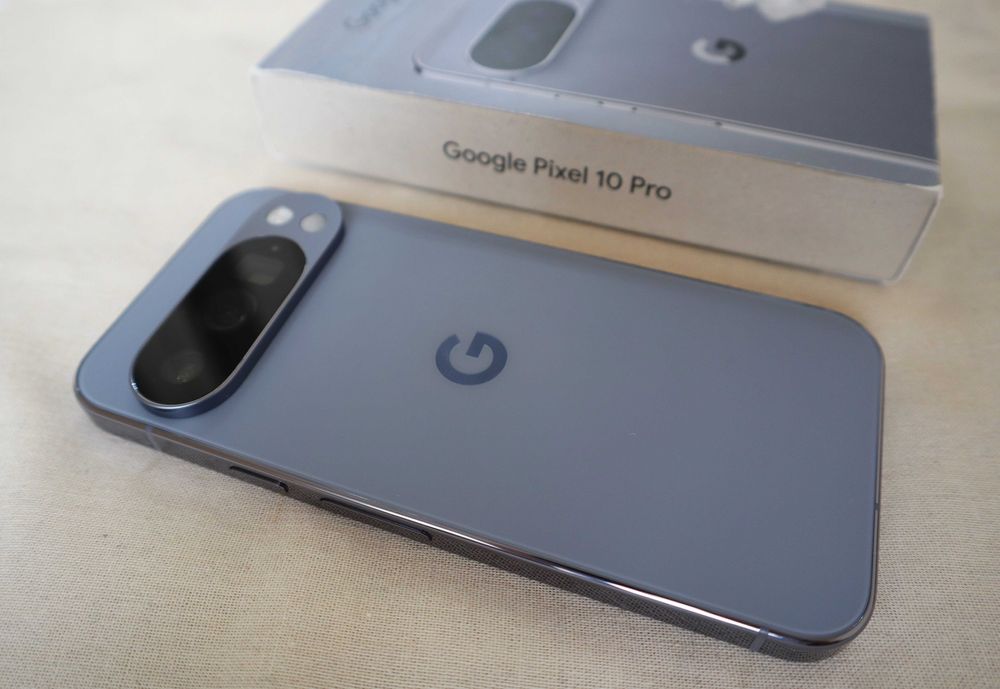 Google Pixel 10 Pro 16GB/256GB. Идеальное состояние. USA