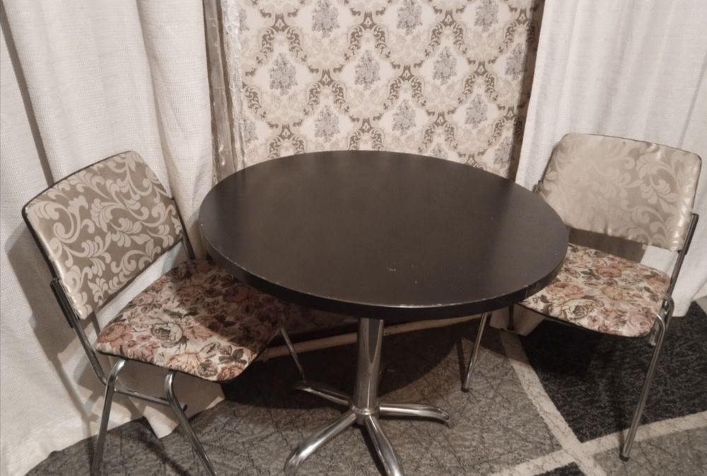 Продам мебель и технику