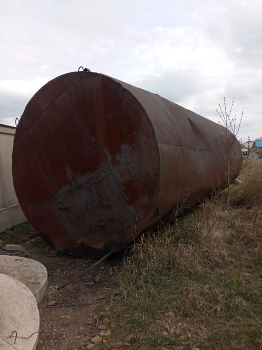 Продам емкость под гсм под септик под воду