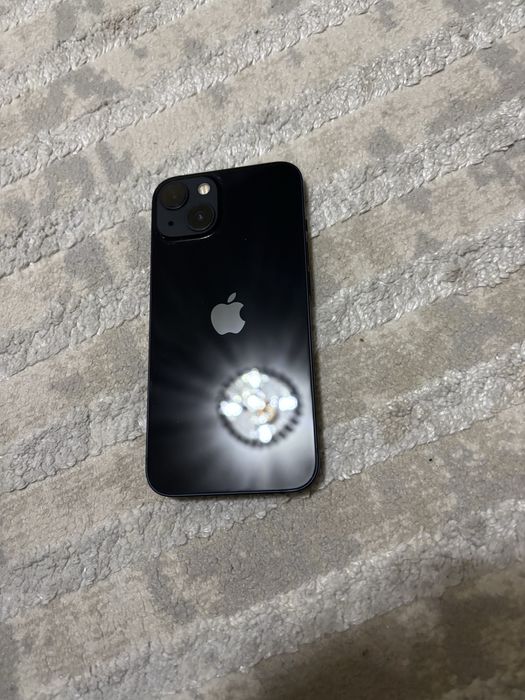 Айфон 13 в идеальном состояний