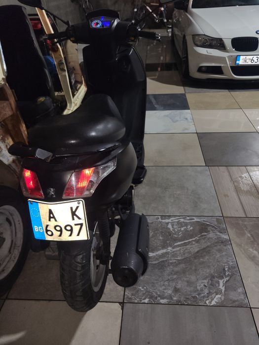 Скутер пежо вивасити