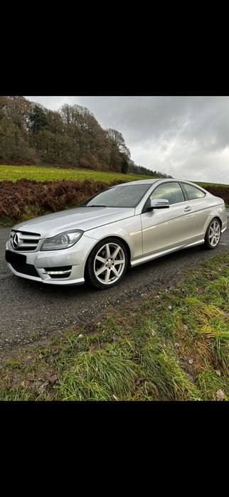 Vand Mercedes coupe AMG