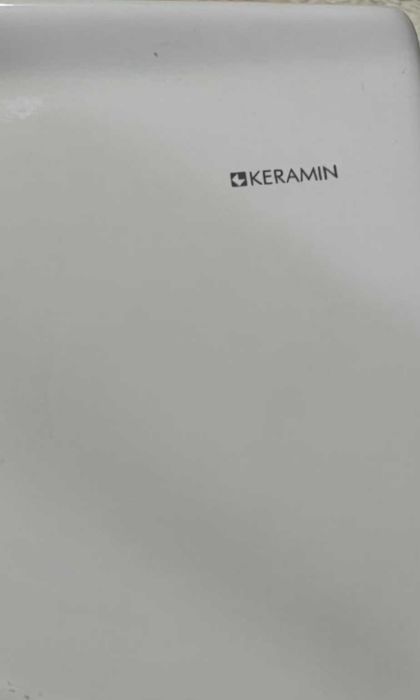 Продам раковину Keramin