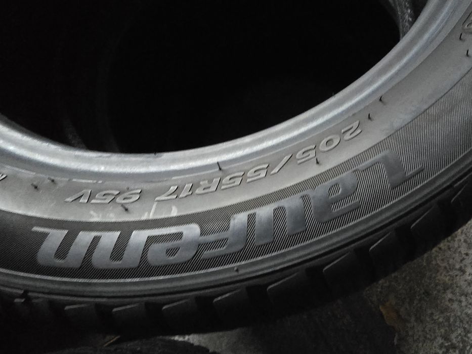 Laufenn 205/55 R17 95V MS iarnă