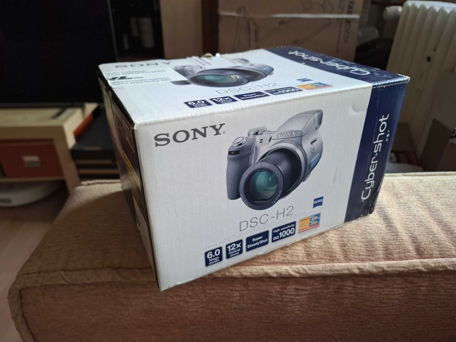 Aparat foto digital Sony DSC-H2