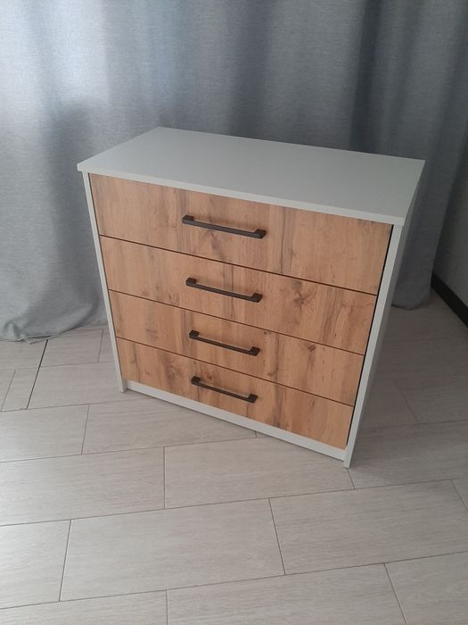 Продам комоды новые