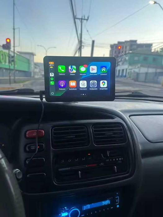 Универсален безжичен CARPLAY / Android Auto монитор