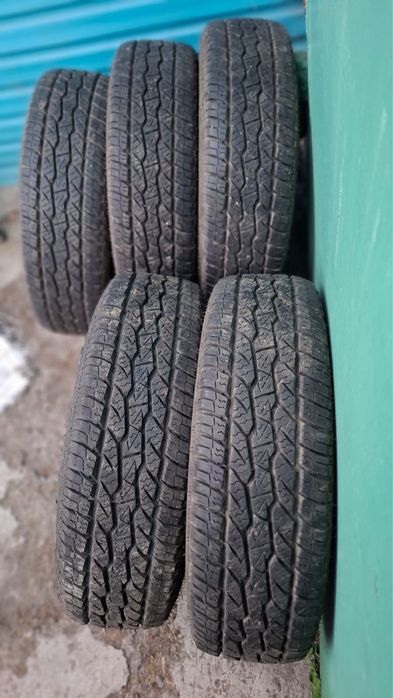 Продам шины 205/70. R15
