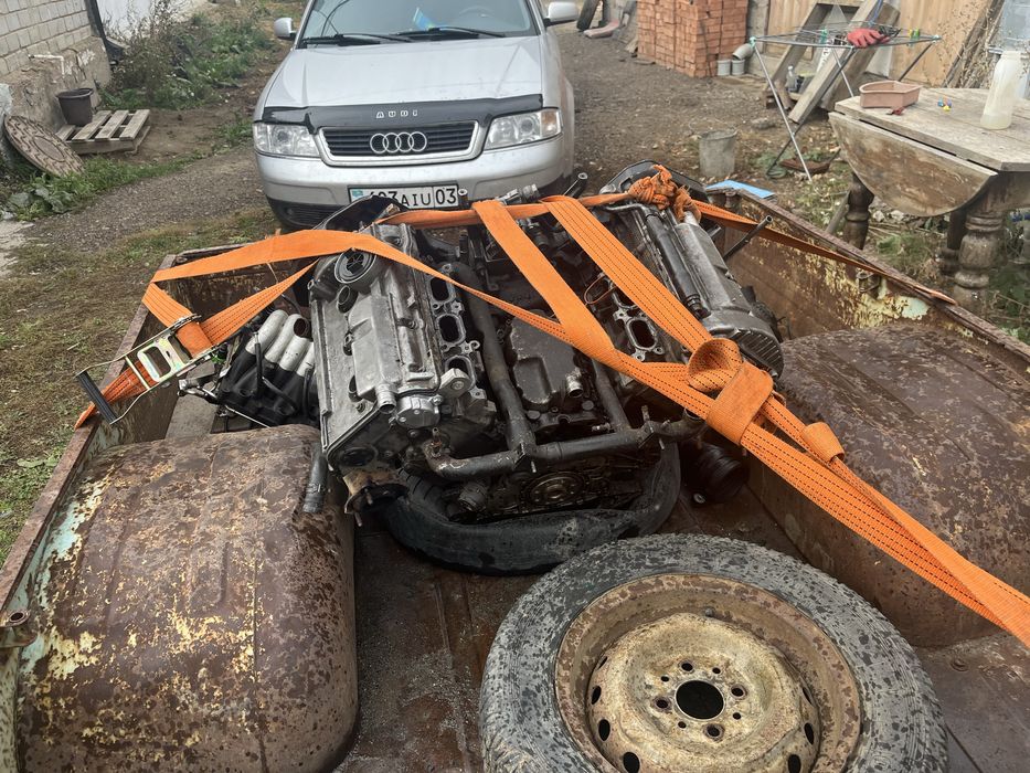 Продам двигатель на Ауди А6 2,4 литра.