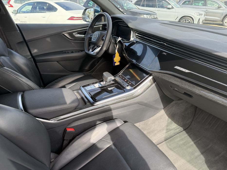 Audi Q8 Quattro Sline