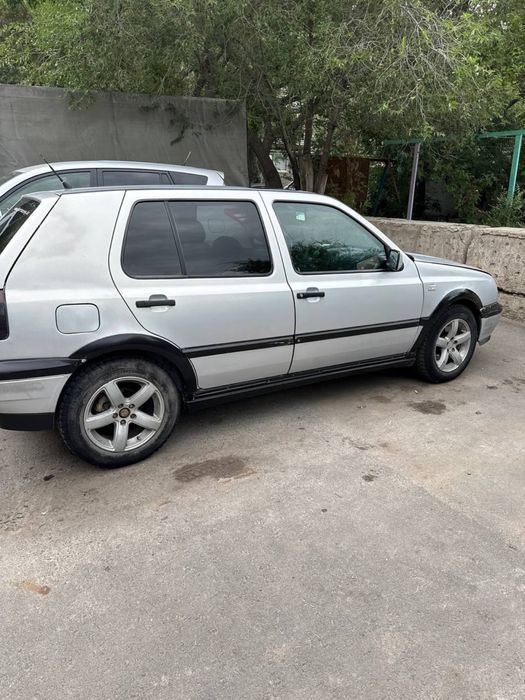 Продам гольф в хорошем состоянии