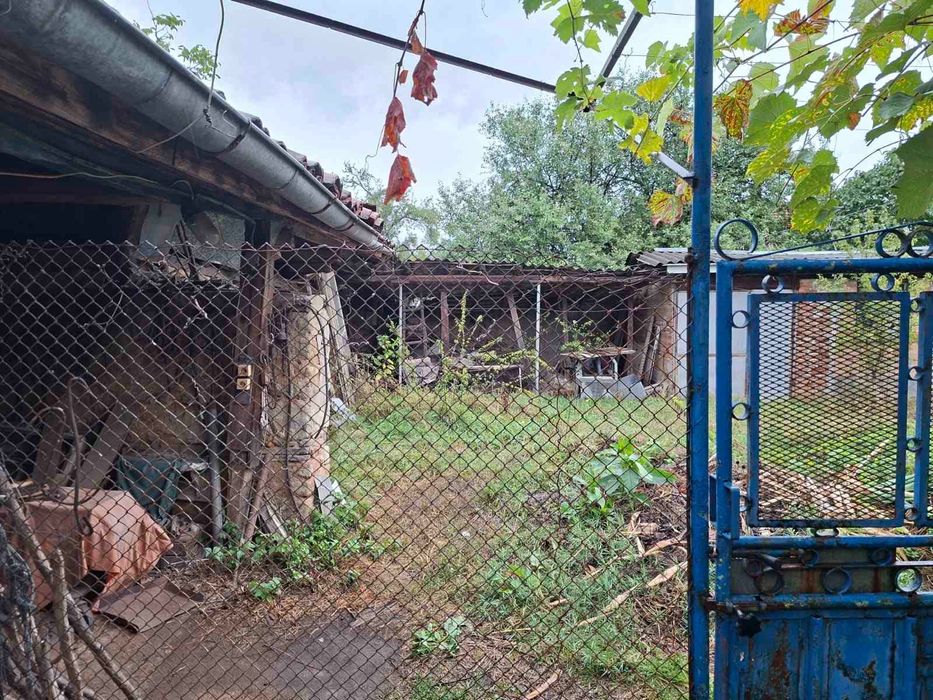 Продава се Къща в с. Манолово, Област Стара Загора - 1693 кв.м за 18 €/кв.м - Снимка #11