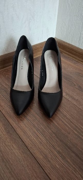 Официални обувки на ток 2 чифта