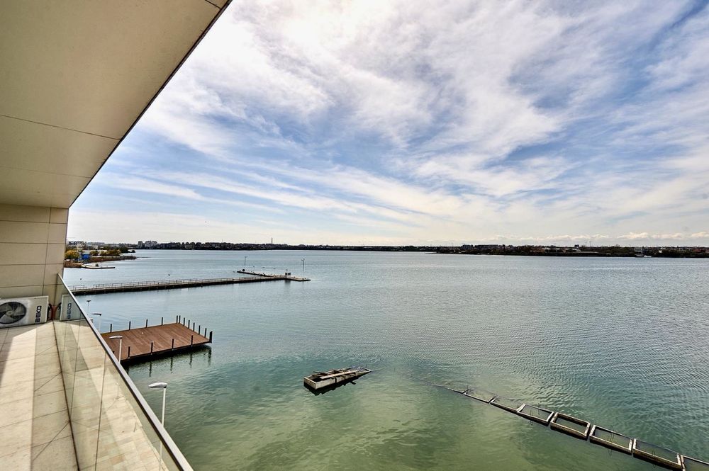 Apartament 3 camere Mamaia, vedere pe Lac, Proprietar