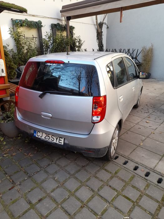 Vând masina Mitsubishi Colt
