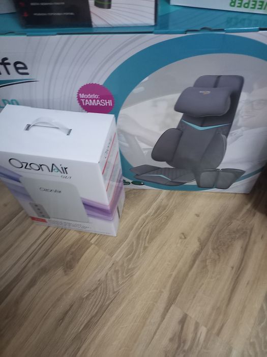 Vând pelerina masaj și  tot ce se vede în poza