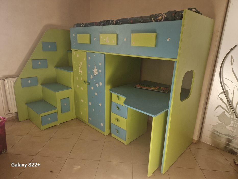 Pat supraetajat copii