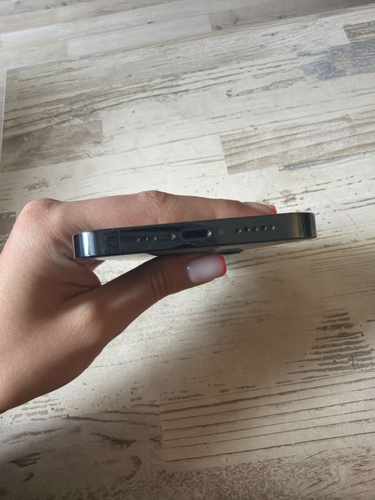 iPhone 12 Pro с оригинална кутия