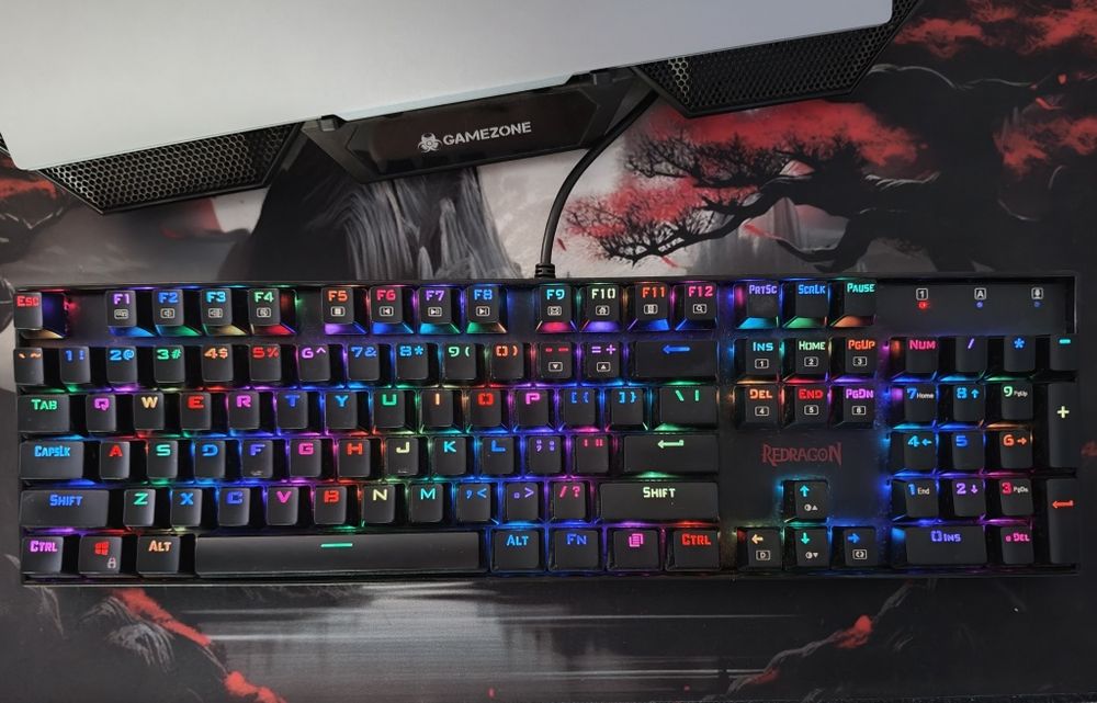 PC gaming/productivitate cu RTX 2070 Super, Ryzen 5, 32GB RAM + monitor & periferice (Win + Office incluse)