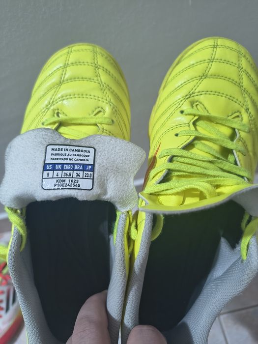 Ghete sintetic Adidas si Mizzuno Originals marimea 36 impecabili