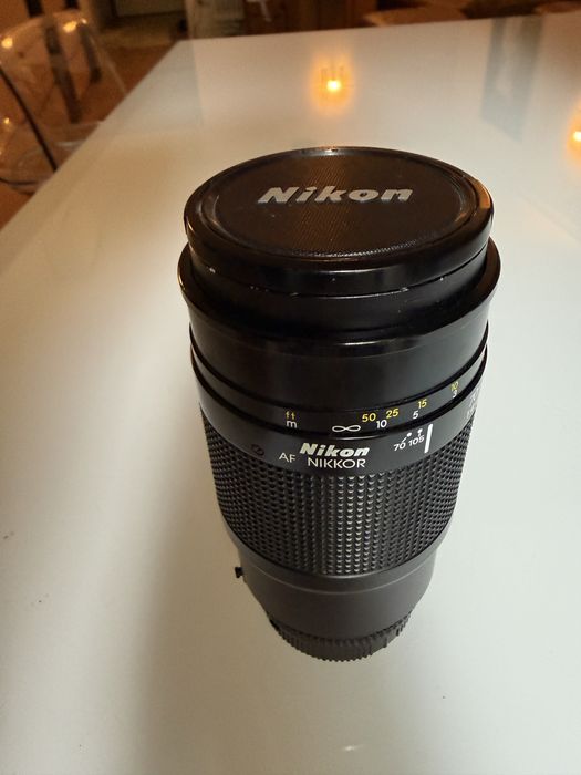 Obiectiv Nikon NIKKOR AF 70-210mm