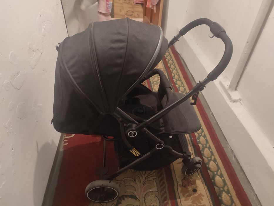 Каляска Пачти новый
