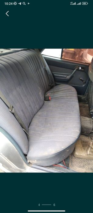 Сидения Мерседес 190 продам