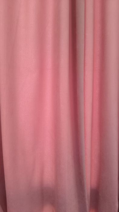 Продам шторы 2шт  и 1 тюль