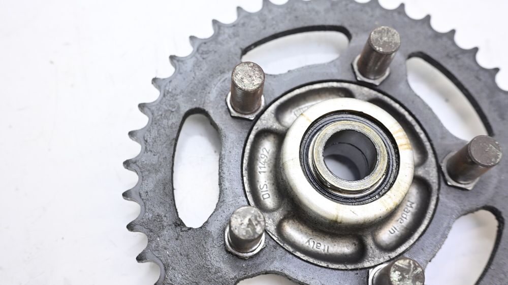 Pinion Roata Spate Aprilia RSV 1000 Mille 2001 - 2003