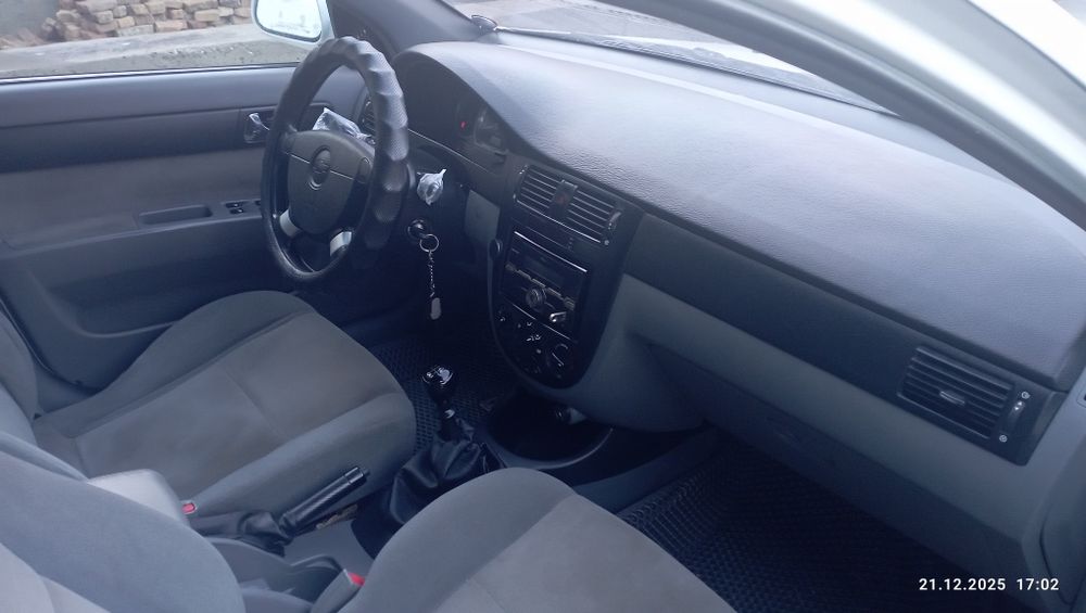 LASETTI 2012 1 pazitsiya