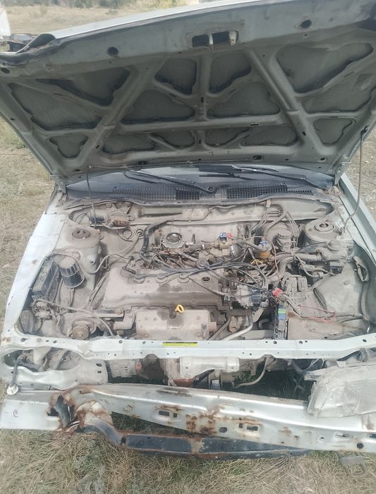 Нисанн сунни продам