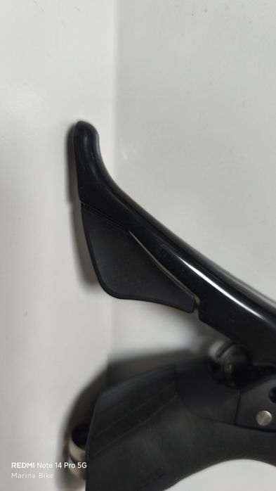 Лява хидравлична шосейна команда Shimano 105 R7020