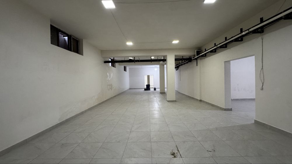 Сдается в Аренду  помещение  700м2  Поворот