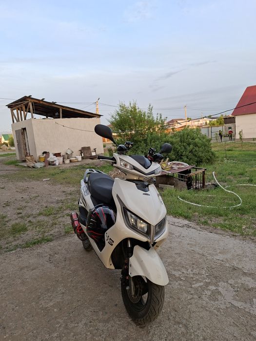 Продам м8 хаммер