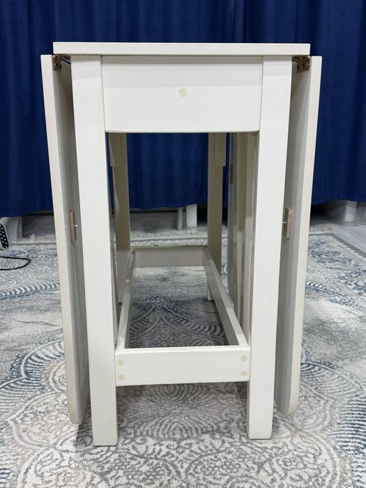 Продам стол трансформер со стульями